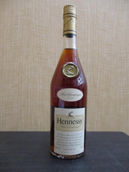 未開栓 古酒 ヘネシー VSOP ブランデー 箱付き(シミあり) 古酒 