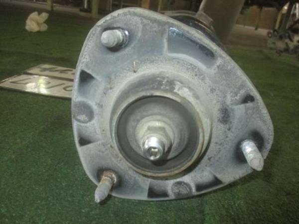 ステップワゴン RG1 フロントストラット右 K20A 10167