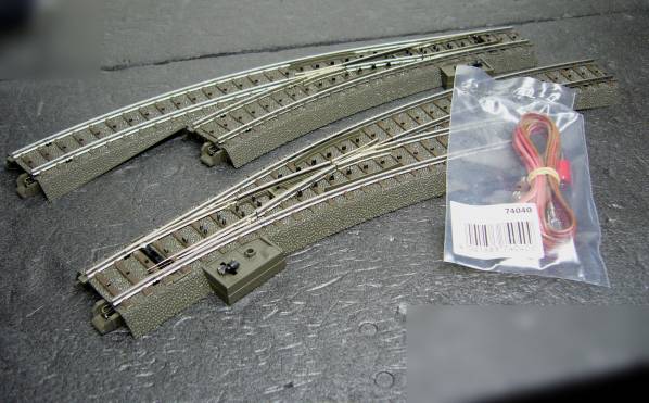 ● 新型？marklin メルクリン カーブポイントレール 2本 です ●