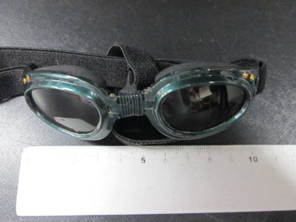 バイク 自転車 愛犬の目を守るゴーグル 小型犬用 定形外対応 犬 売買されたオークション情報 Yahooの商品情報をアーカイブ公開 オークファン Aucfan Com