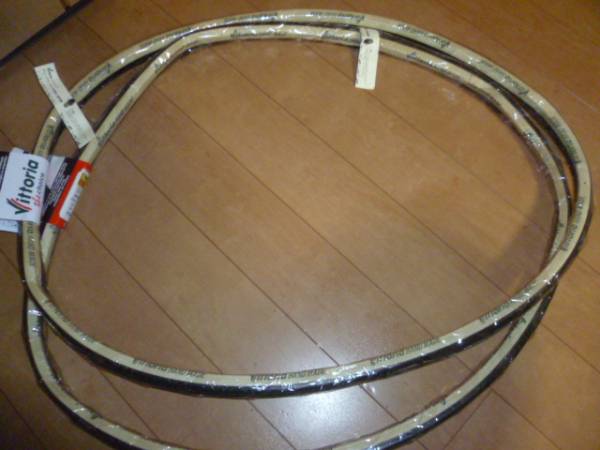 Ｖｉｔｔｏｒｉａ ＣＯＲＳＡ ＣＸ 未使用品　黒/黒
