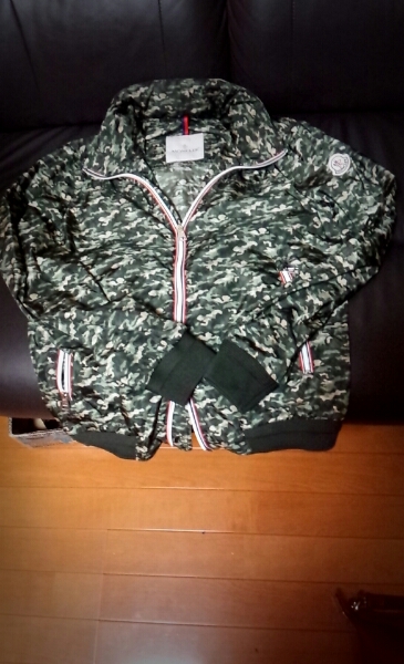 MONCLER⁄モンクレール⁄フード付きナイロンジャケット MONCLER ナイロン 