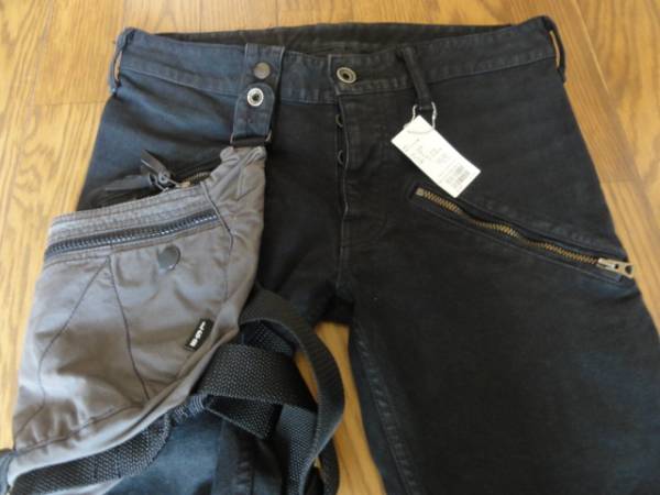 未着品　Ｌ．Ｇ.B　 バック付き　デニムパンツ　定価3.2万