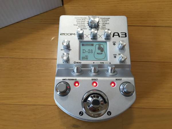 ZOOM A3 | Zoom Acoustic フォー アコースティック ギター プリアンプ