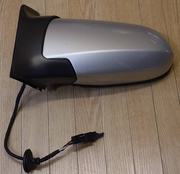 トラヴィック XM220 純正 ザフィーラ ドアミラー 電格 左