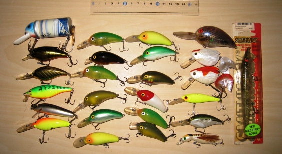 クランクベイト45個です。