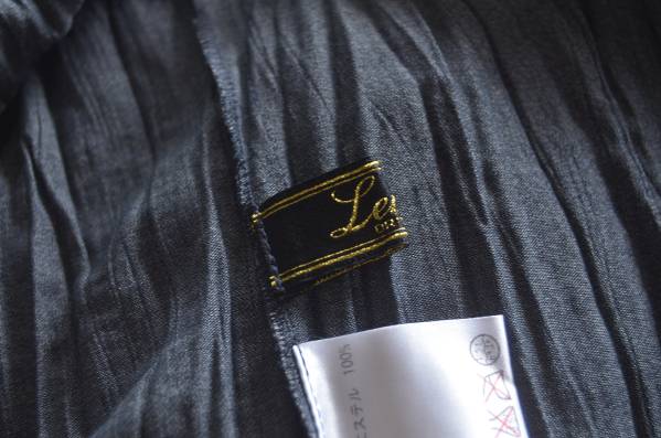 レリアンプリーツデザインブラウスシャツ /D074