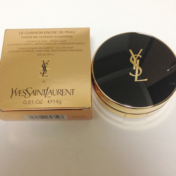 イヴサンローラン クッションファンデーション