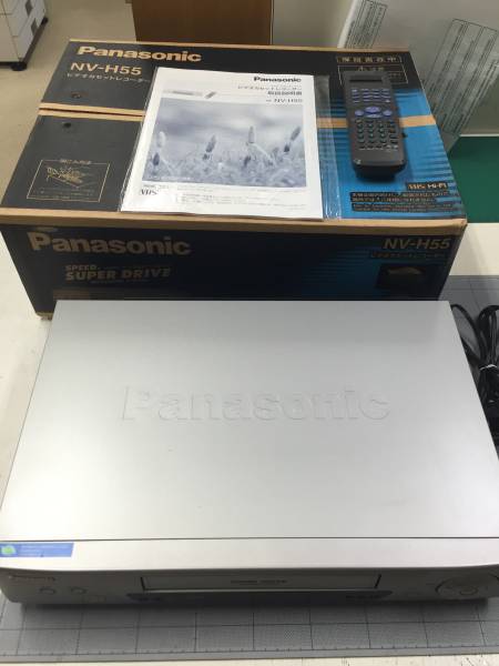美品 Panasonic/パナソニック VHSビデオデッキ NV-H55 送料無料