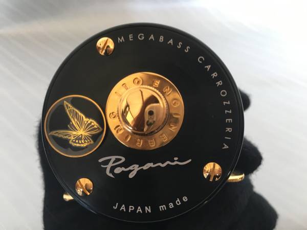 リール PAGANI P300 ☆限定生産色 GAMBLER!希少!新品未使用☆メガバス PAGANI P300