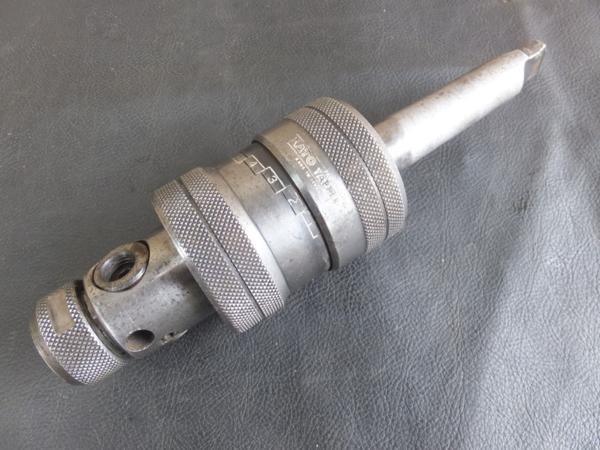 KATO　カトウ工機　M3～M20　タッパー　R20