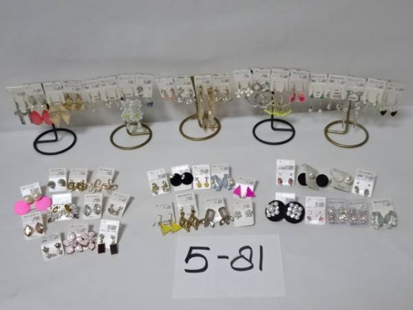 ☆L.CHANCEおしゃれなピアス天然石ロング系等まとめて50点/5-81