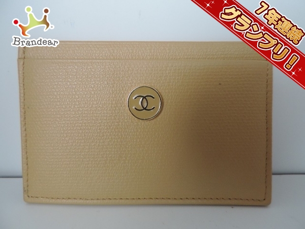 シャネル カードケース ココボタン ベージュ レザー CHANEL