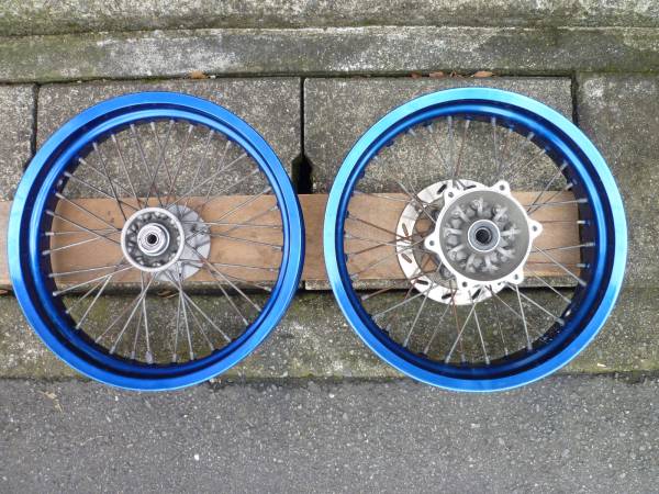 dトラッカー125純正前後ホイール カワサキ Dトラッカー125 純正 D