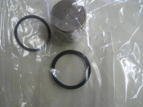 送料無料★アドレスＶ１００／１１０★ピストンキャリパーシール