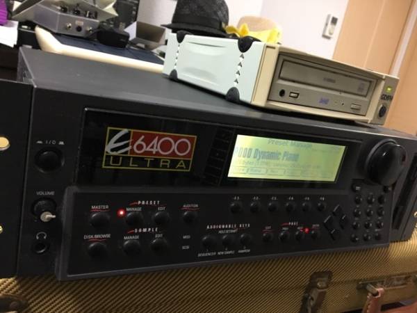 Akai MPC5000 - MPC Music Production 0 Center Professional