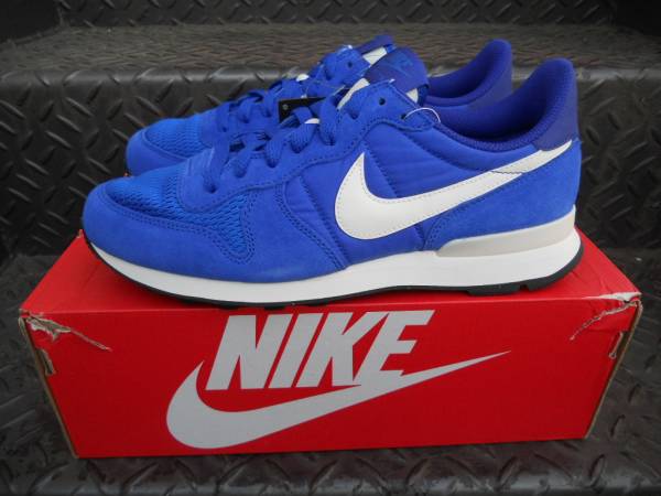 新品 ナイキ INTERNATIONALIST 26，0cm 青白 RETRO RUN 828041