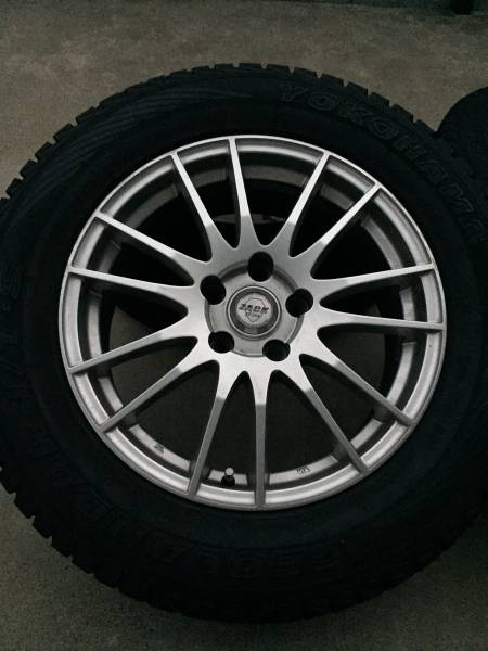バリ溝 225/65R17 ヨコハマ スタッドレス&アルミホイール4本