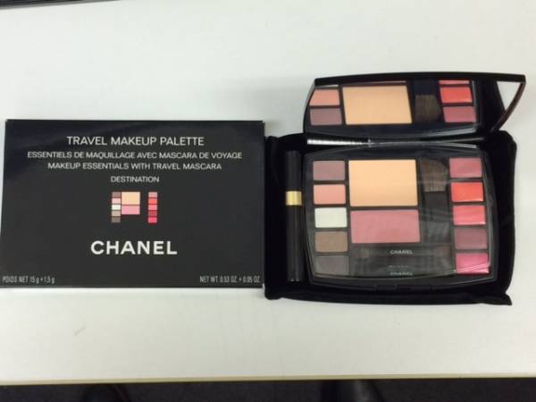 CHANELシャネル トラベルメイクアップパレット 未使用品 CHANEL 【公式