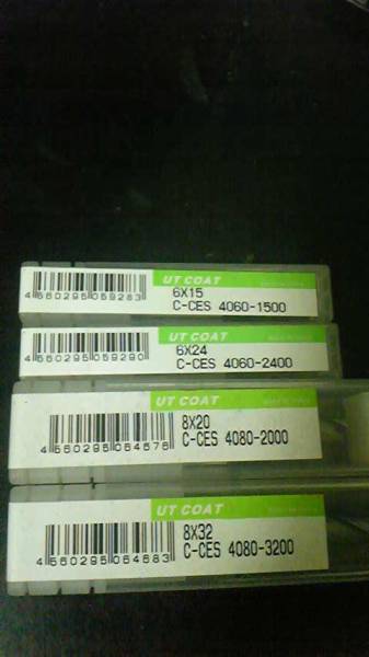 ユニオン　超硬エンドミル新品3本セット(10×25）