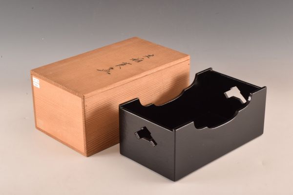 T009191　川瀬表完　文箱莨盆