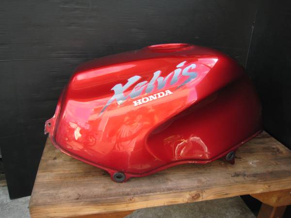 ゼルビス　ガソリンタンク　美品！