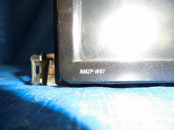 ダイハツ純正 メモリーナビ ミラジーノ等 NMZP-W61 メーカー別 自動車