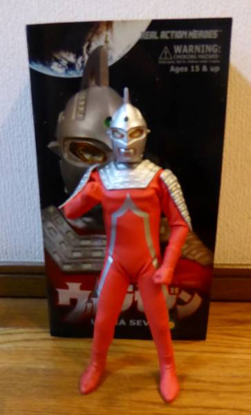 フィギュア RAH ウルトラマンセブン 1/6 フィギュア