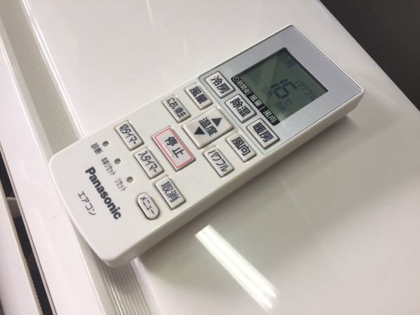 パナソニック ○パナソニック エアコン CS-221CFR-W 5～9畳 2011年 