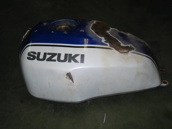 GSX400 インパルス GK79A タンク - 純正 公式通販 ガソリンタンク