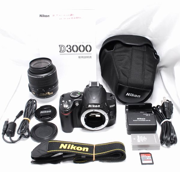 【超美品・豪華セット】Nikon ニコン D3000 AF-S 18-55mm VR