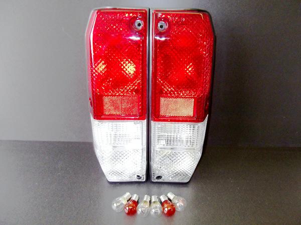送込 ランクル 70系 クリスタルコンビテールランプ ショート用