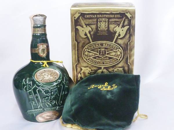 21年 ロイヤルサルート SALUTE CHIVAS ROYAL シーバス 緑 ウイスキー