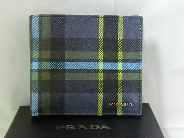 プラダ二つ折り財布タータン★美品★ｚ3-1