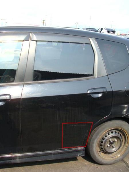 送料込!H16年式 Fit フィット GD1 純正 左リアドア 2120