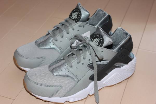 新品/11880円◆ナイキ◆AIR HUARACHE◆ハラチ◆26㎝