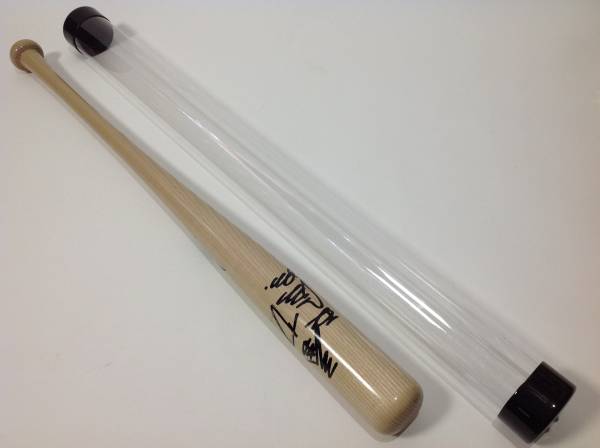 読売ジャイアンツ★　王貞治　★直筆サイン入りバット