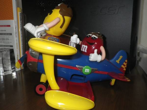 M&M　ディスペンサー　飛行機_2