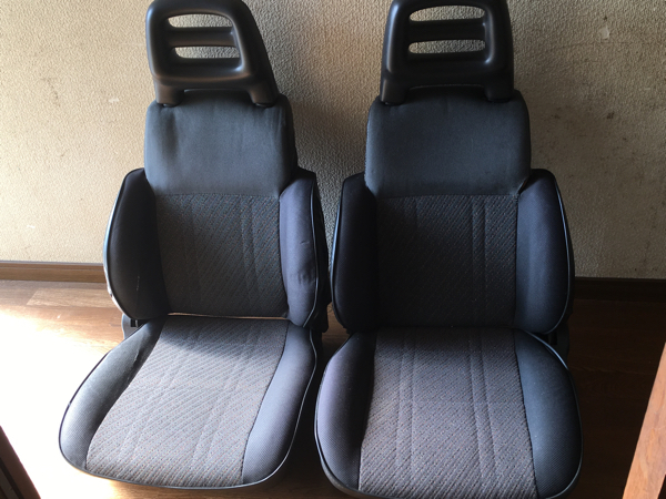 ジムニー ジムニーja11 純正シート左右セット中古品 ja11 純正シート 