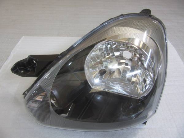 美品 LA300S 後期 ミライース 純正 左 ヘッドライト 90646