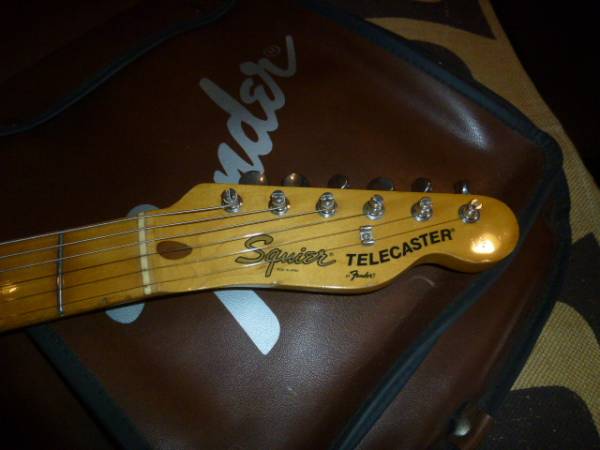 Fender Squier Japan by JVシリアル SST-50 1.185,00 #L81, 0 JV, T⁄M,