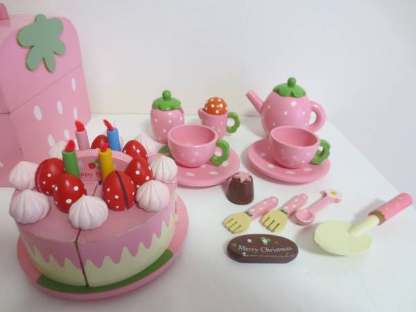 マザーガーデン 　野いちごのおままごと　ストロベリーパーティー　木製