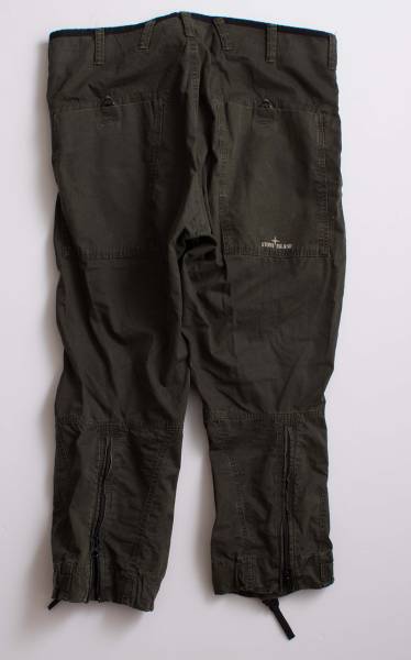★STONE ISLAND2249608 ストーンアイランド7部丈パンツ
