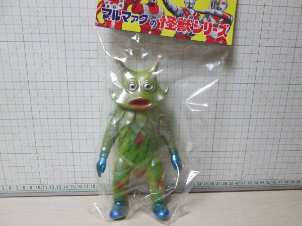 ブルマアク｜墓場の ソフビブルマァクギロ星獣（蓄光）⁄BULLMARK 