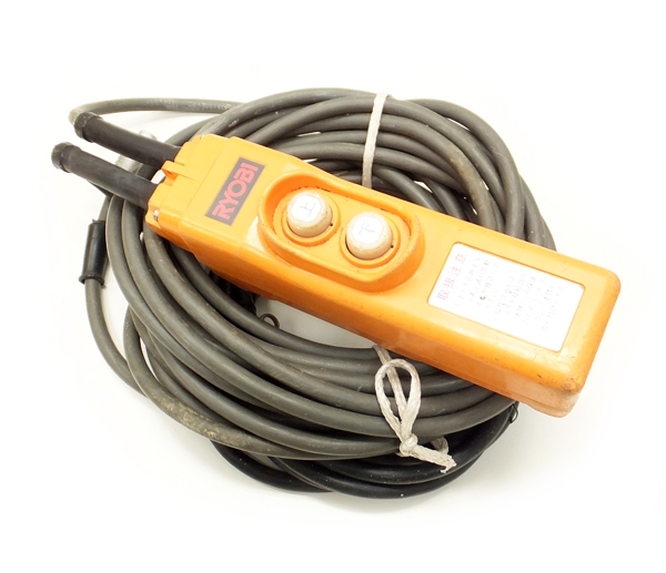 Yahoo!オークション [D0222K] 1円 RYOBI リョービ ウインチ WI-125 
