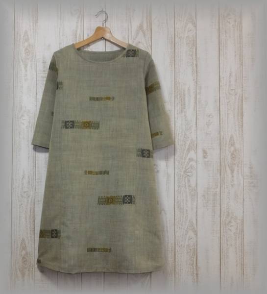 ♪ハンドメイド 着物リメイク 古布 正絹 紬 花縞 シンプルAラインop 現品限り 一点物♪