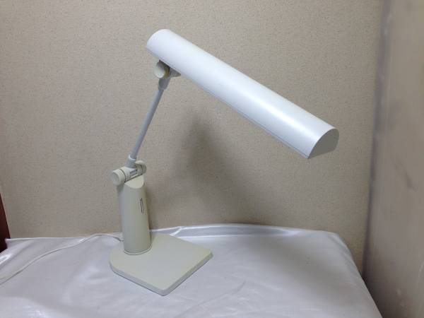 □ 【無印良品】蛍光灯スタンド タッチセンサー 卓上スタンド デスク 