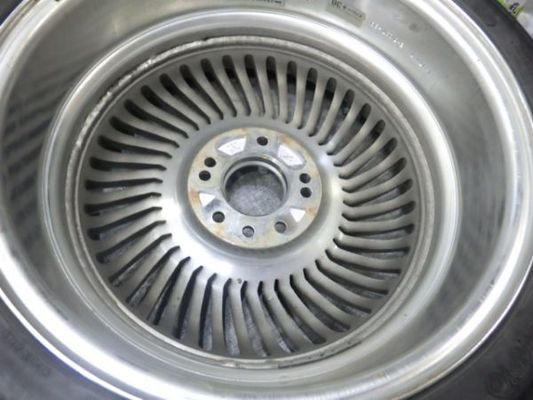 ○カービング ヘッド40 HEAD40 17インチ 7J +38 114.3 4/5(ラジアル