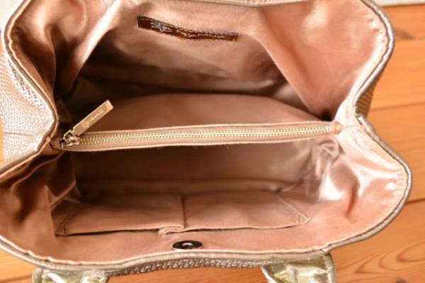 ■MAMUZ マミューズ■ハンドバッグ/シャンパンゴールド