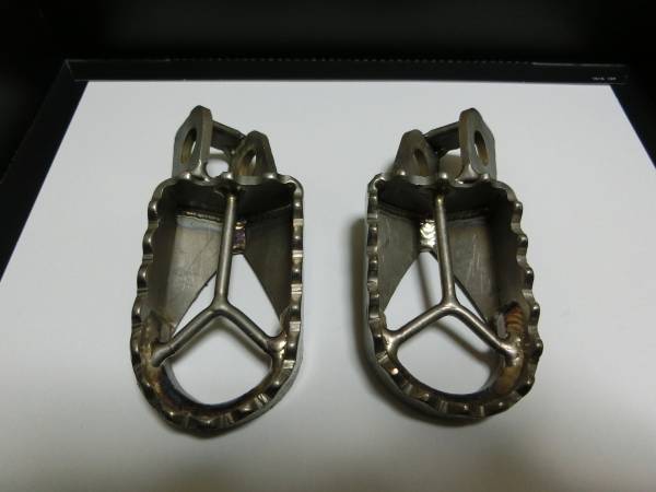 WELD ONE製チタンステップ